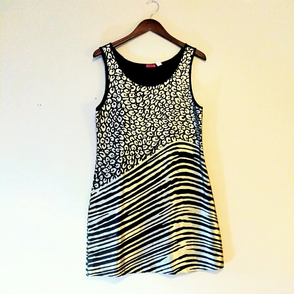 Mini Dress - Picture 2 of 5